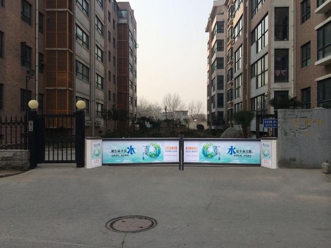 上海思框传媒小区道闸广告 社区道闸广告公司